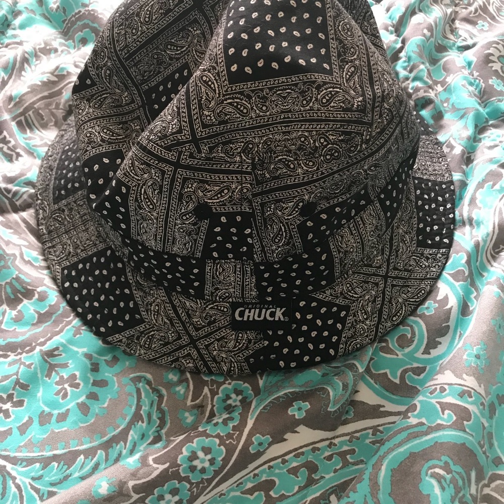 chuck brand bucket hat
